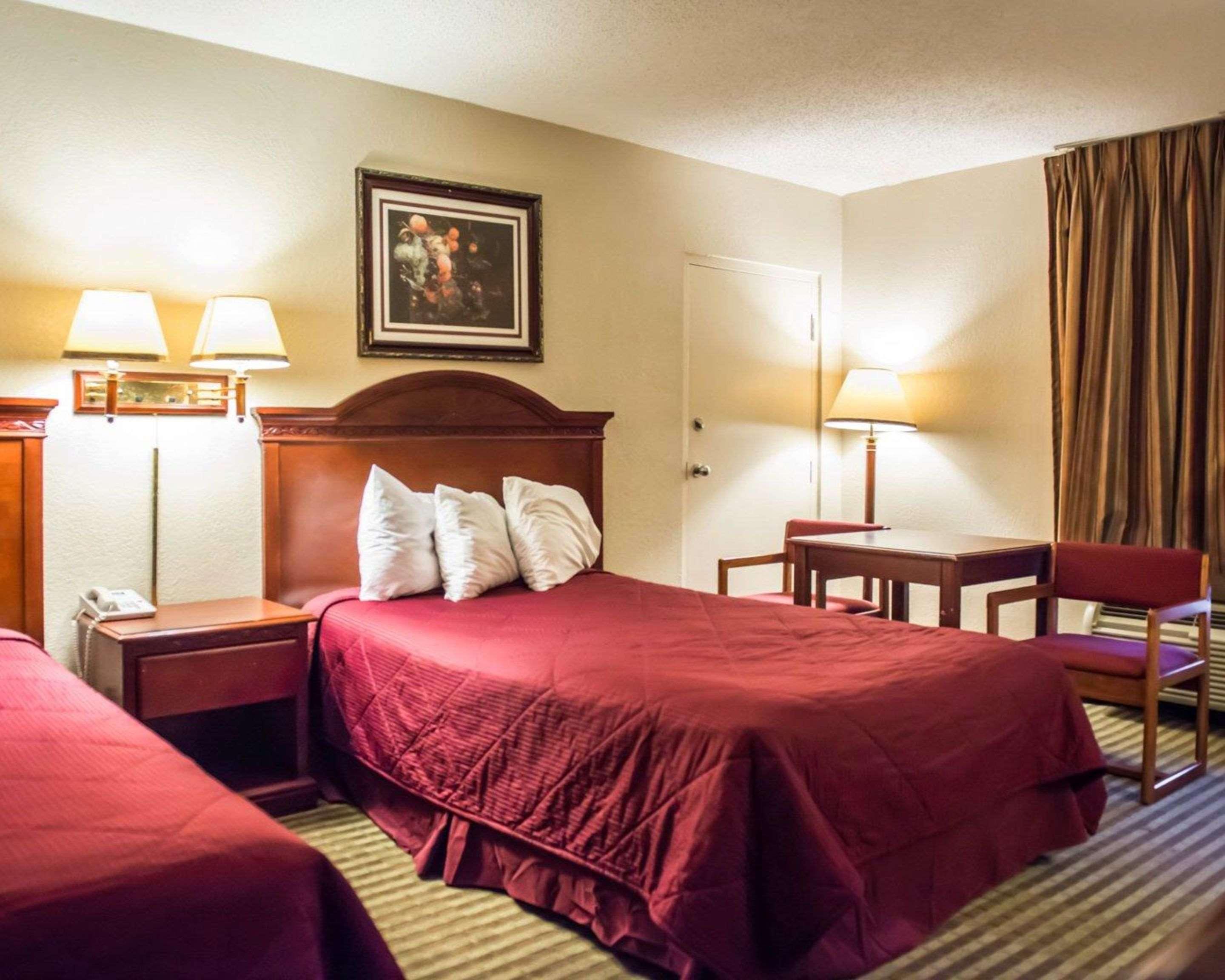 Econo Lodge Panama City Eksteriør billede