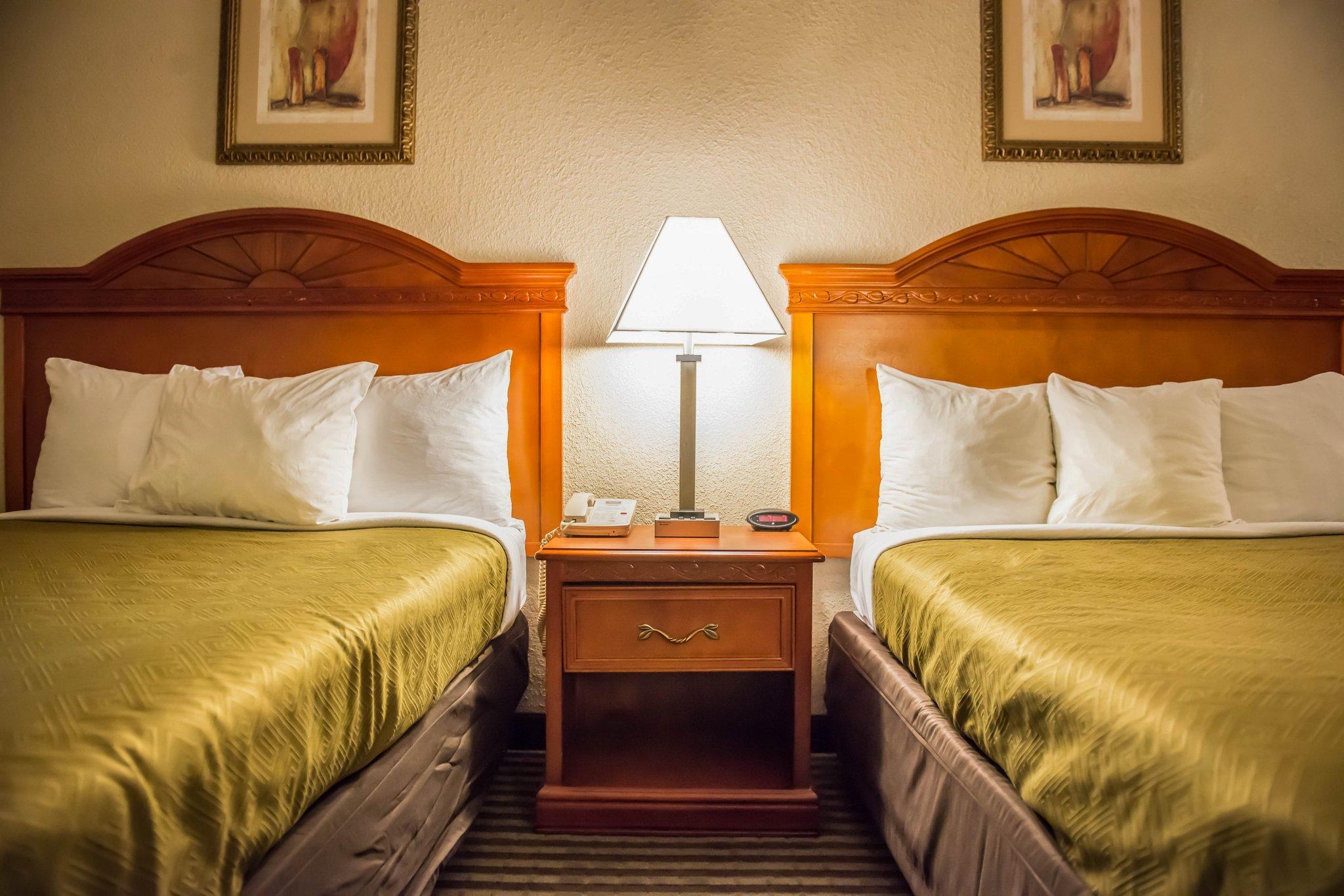 Econo Lodge Panama City Eksteriør billede
