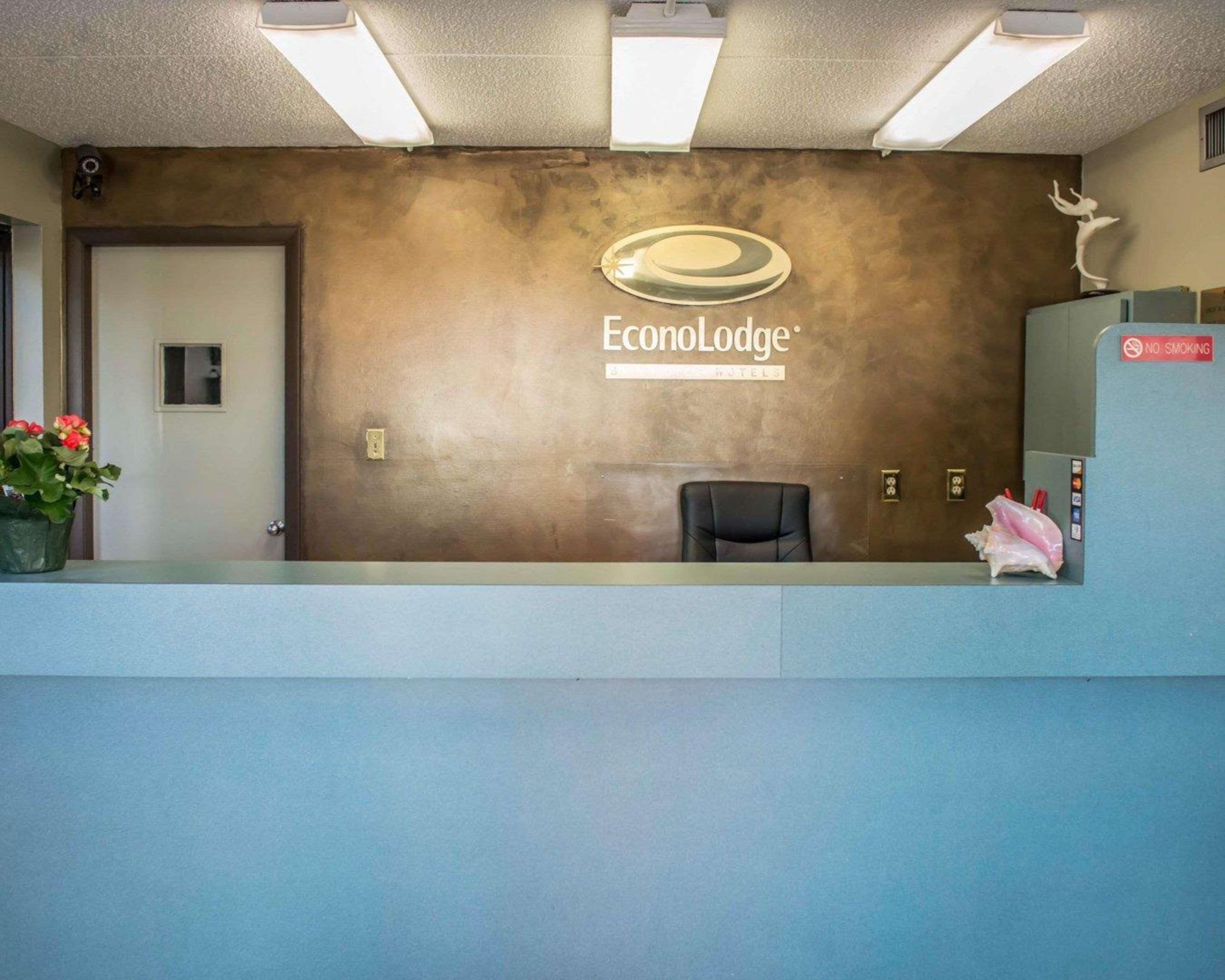 Econo Lodge Panama City Eksteriør billede