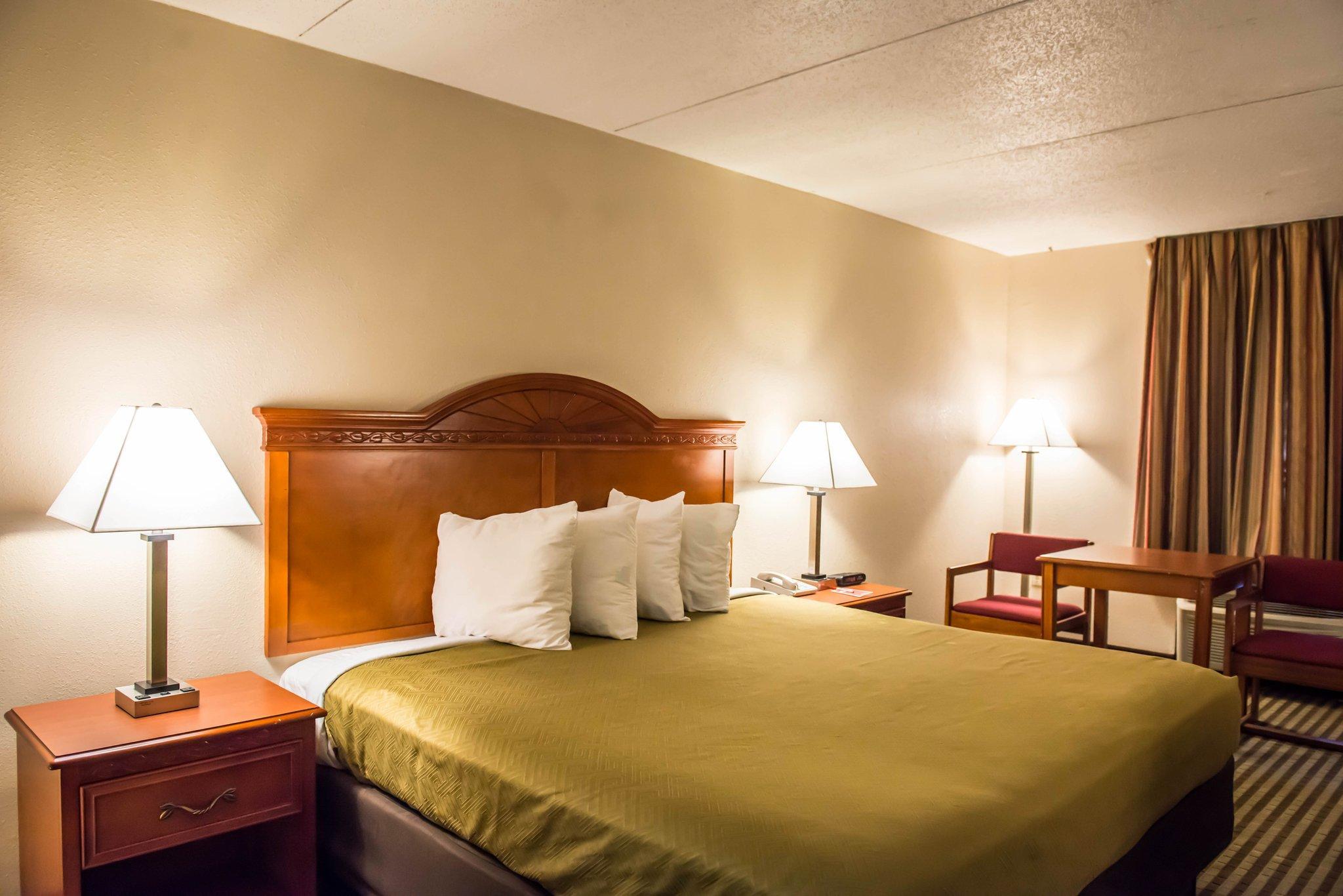 Econo Lodge Panama City Eksteriør billede