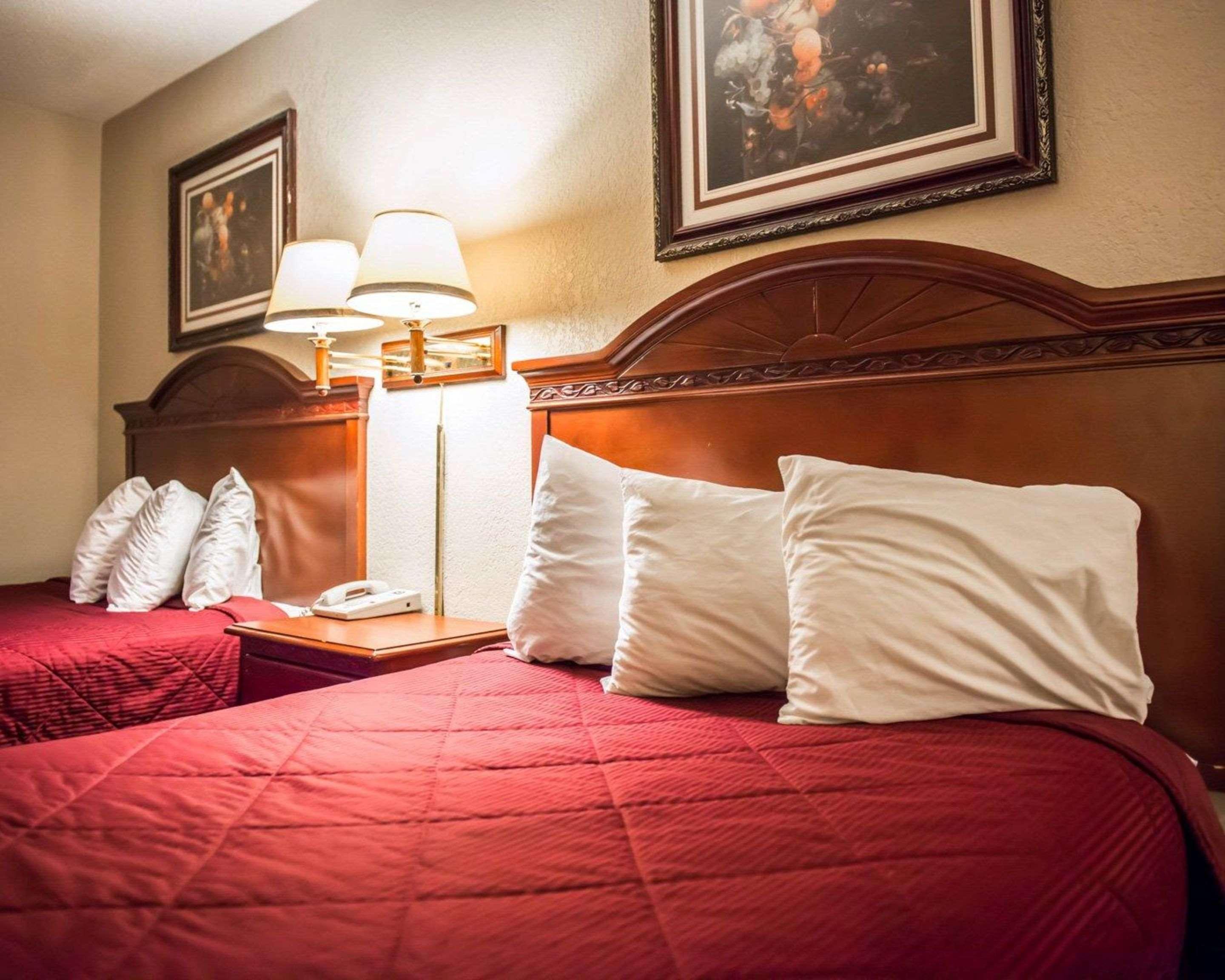 Econo Lodge Panama City Eksteriør billede