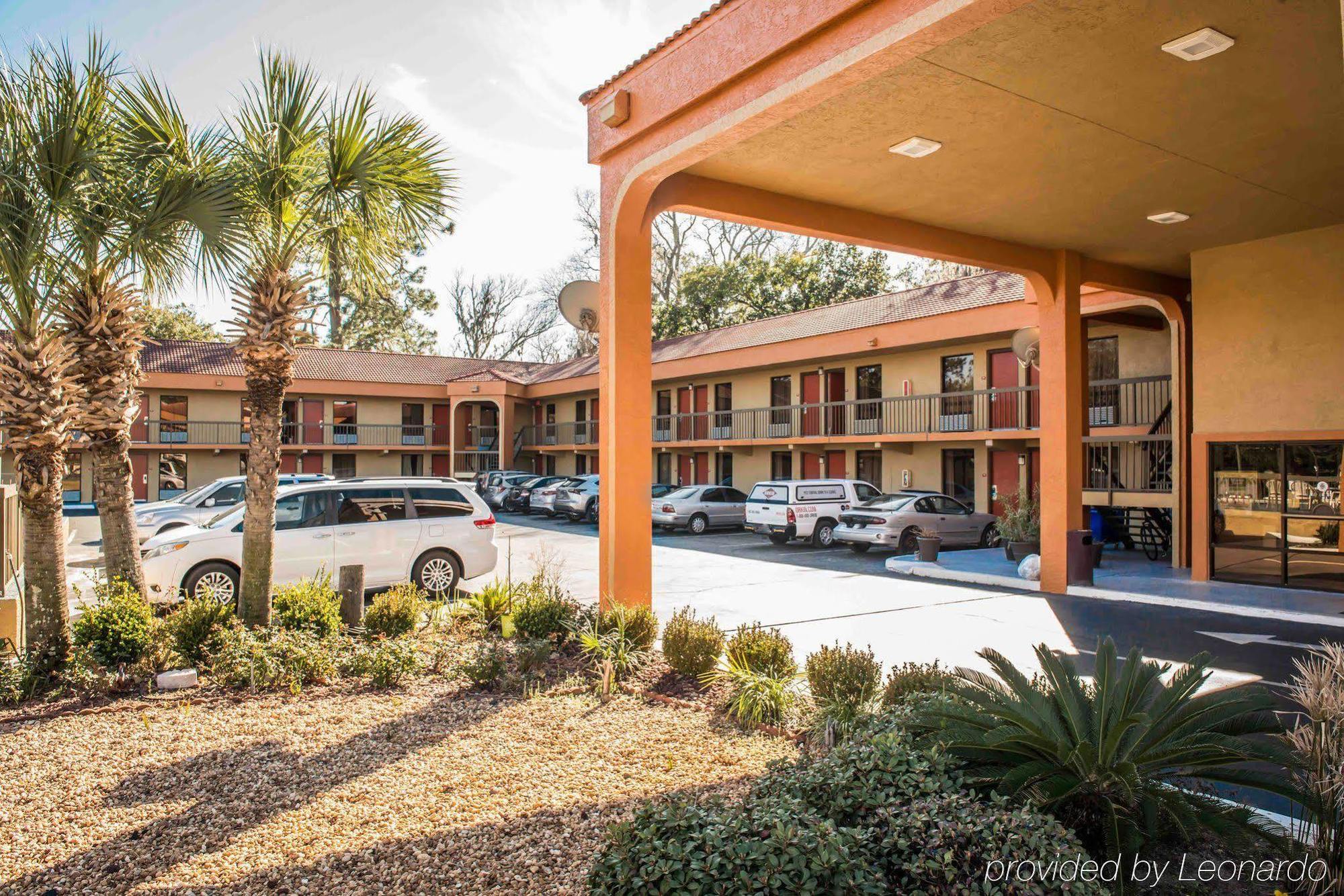 Econo Lodge Panama City Eksteriør billede
